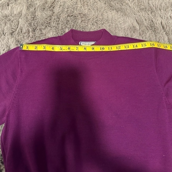 YSL sweater in purple - Picture 14 of 15